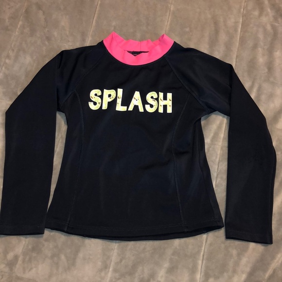 5/$25🖤 Girls swim shirt - Picture 1 of 5